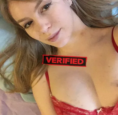Veronica tits Erotic massage Pariaman